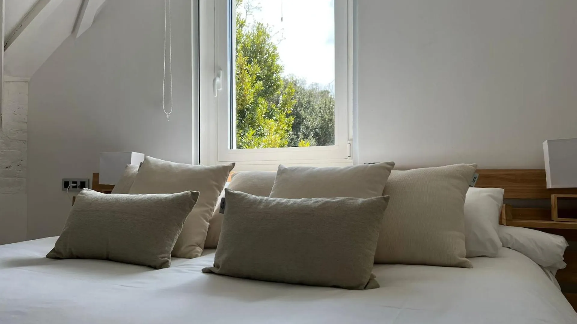 Resort Aya House Hotel Barcelona Spain